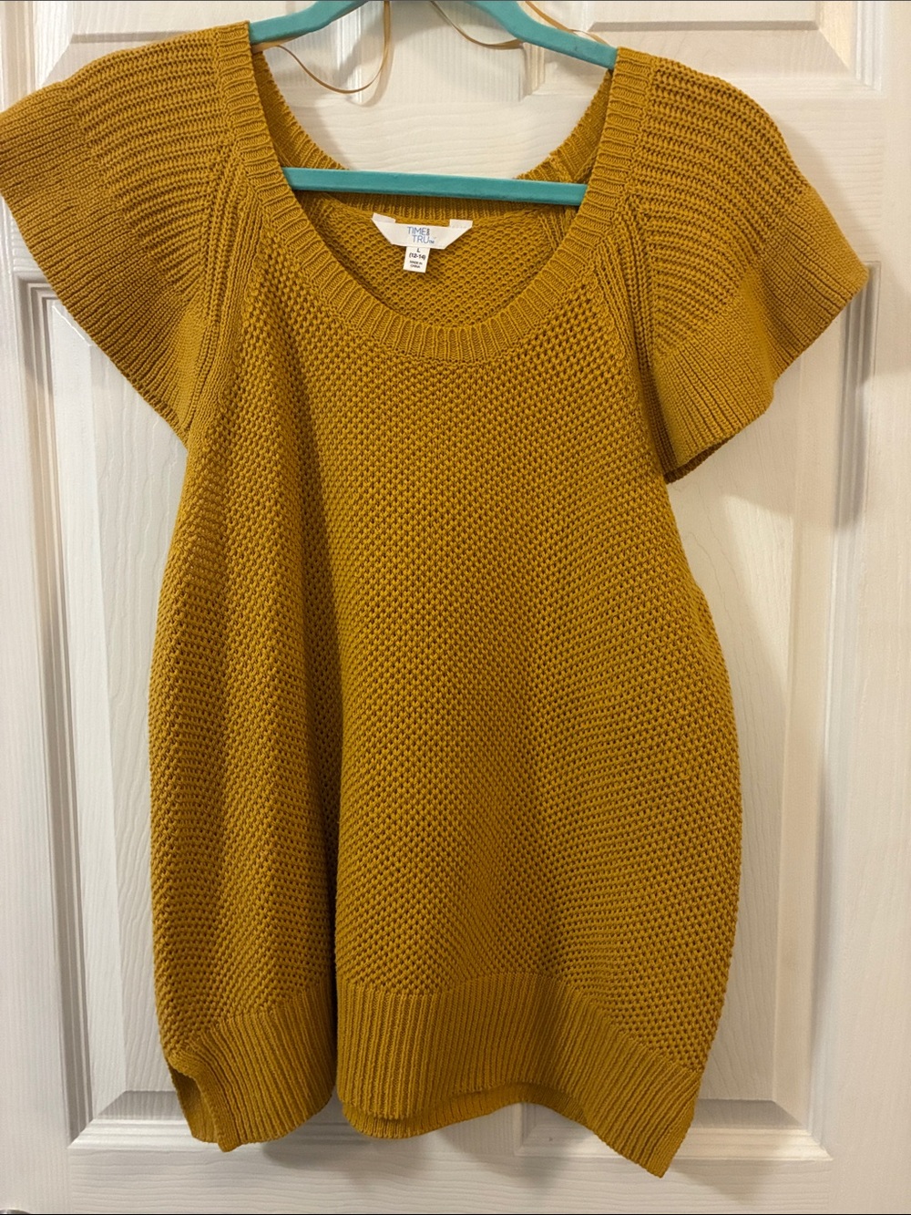 Time and Tru Mustard Short-Sleeve Scoop Neck Knit Sweater